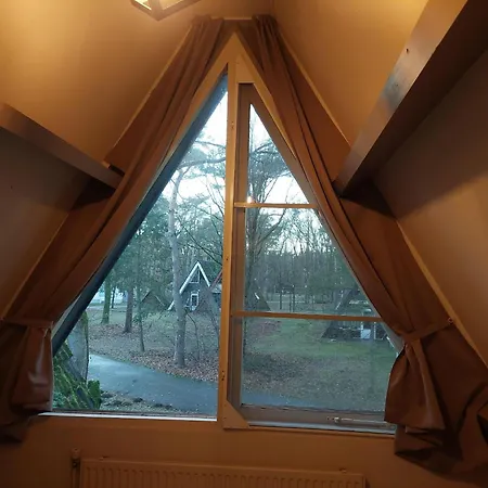 Woodland Comfort With A Cozy Touches *