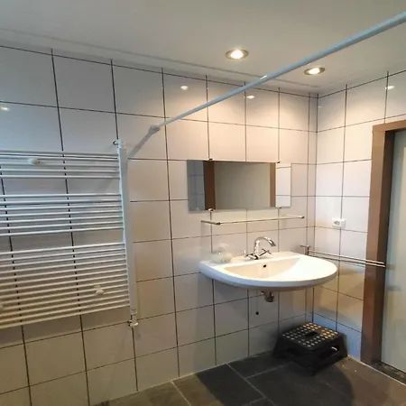 Chalet In Tyrol Near Ski Slope Semesterbostad Stramproy